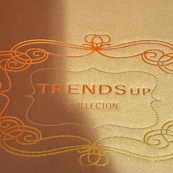 Wild White Knee‑High Stiletto Boots Women’s 5.5 | 3.5” Heel | New With Box - Picture 10 of 10